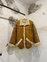 Load image into Gallery viewer, Patchwork shearling
