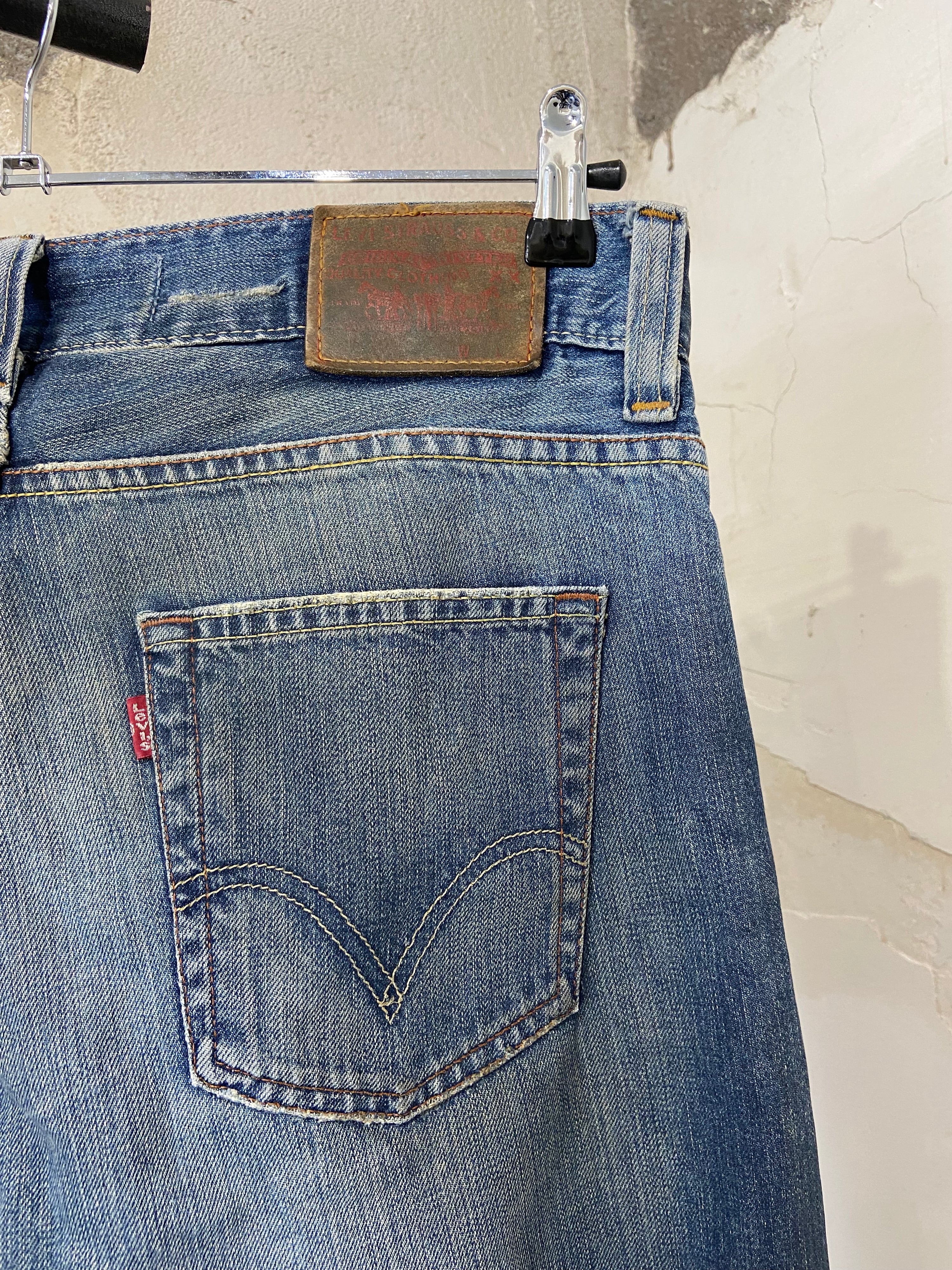 Levi’s bootcut jeans 512