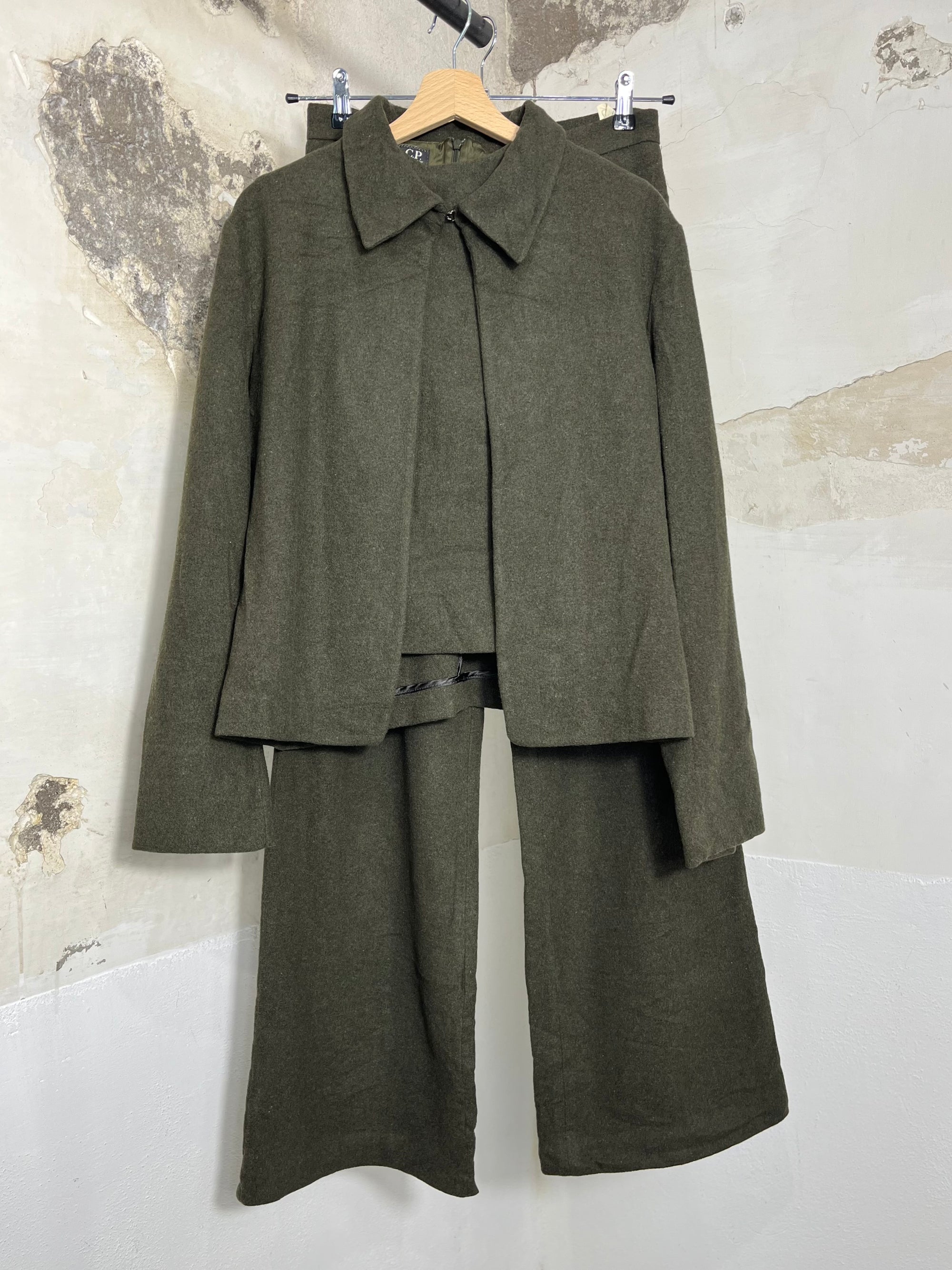 C.P. Company 3 pieces suit