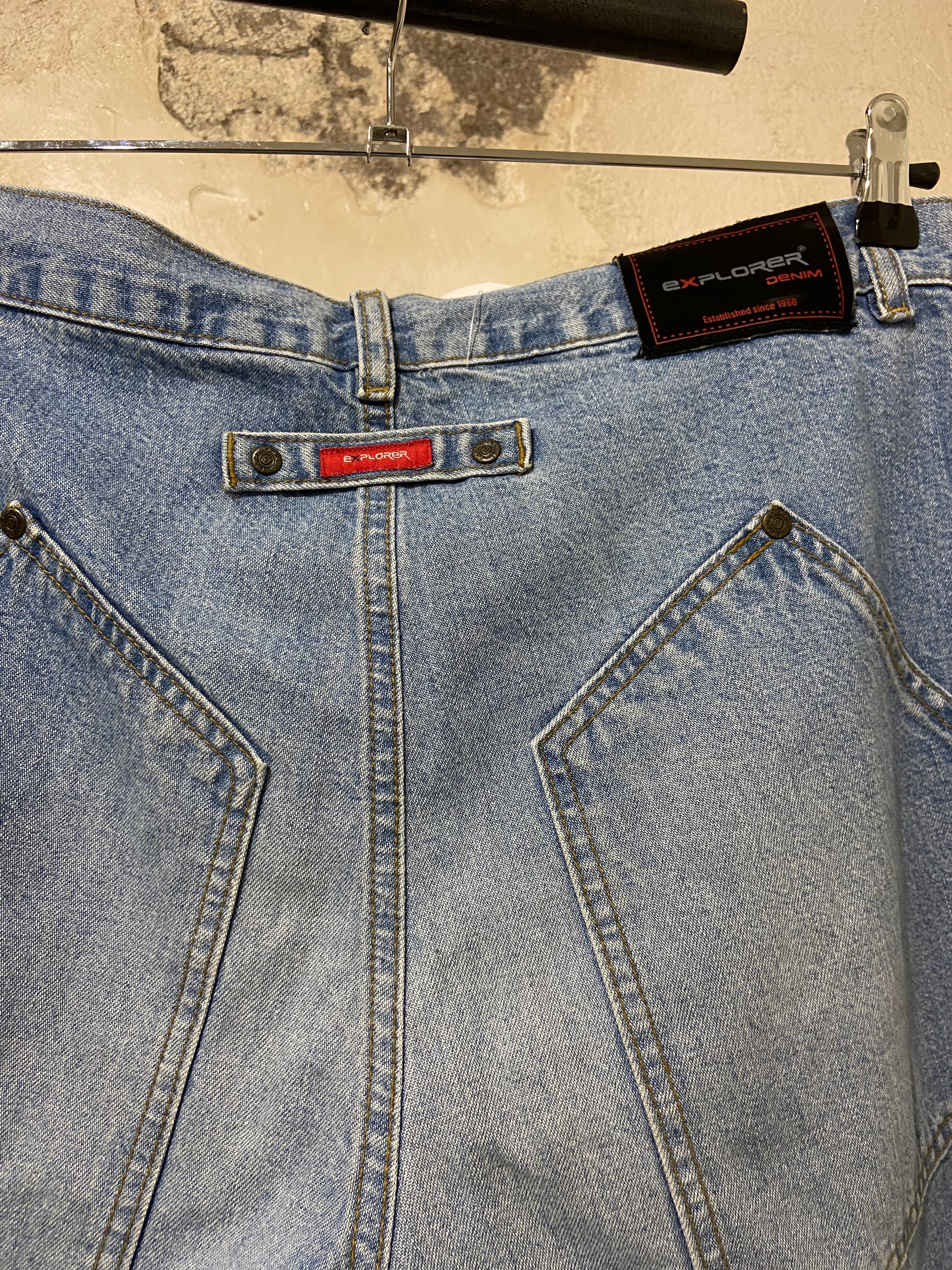 Explorer Jeans