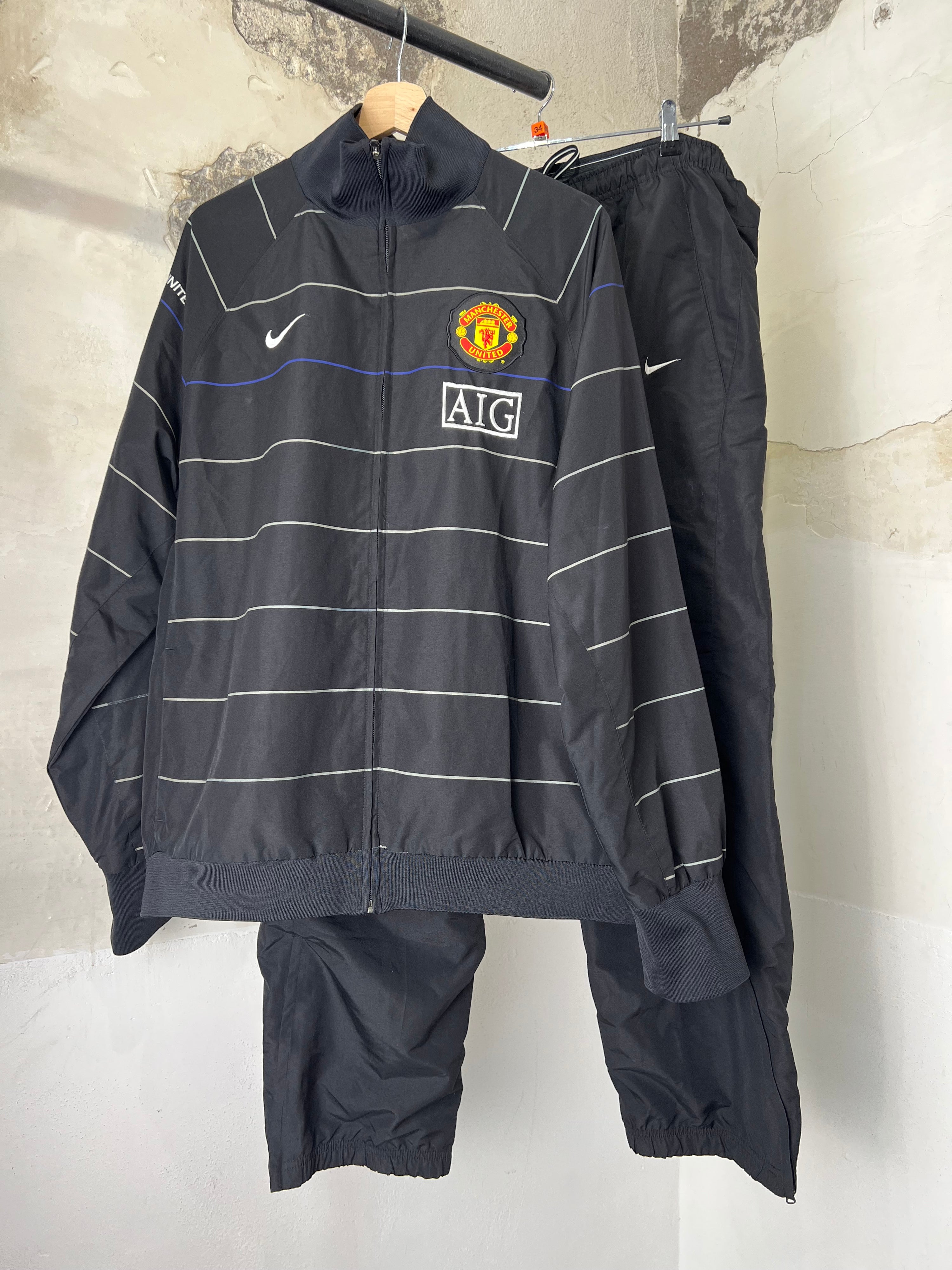 Nike Manchester United 2008 Tracksuit