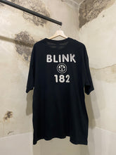 Load image into Gallery viewer, Blink 182 t-shirt
