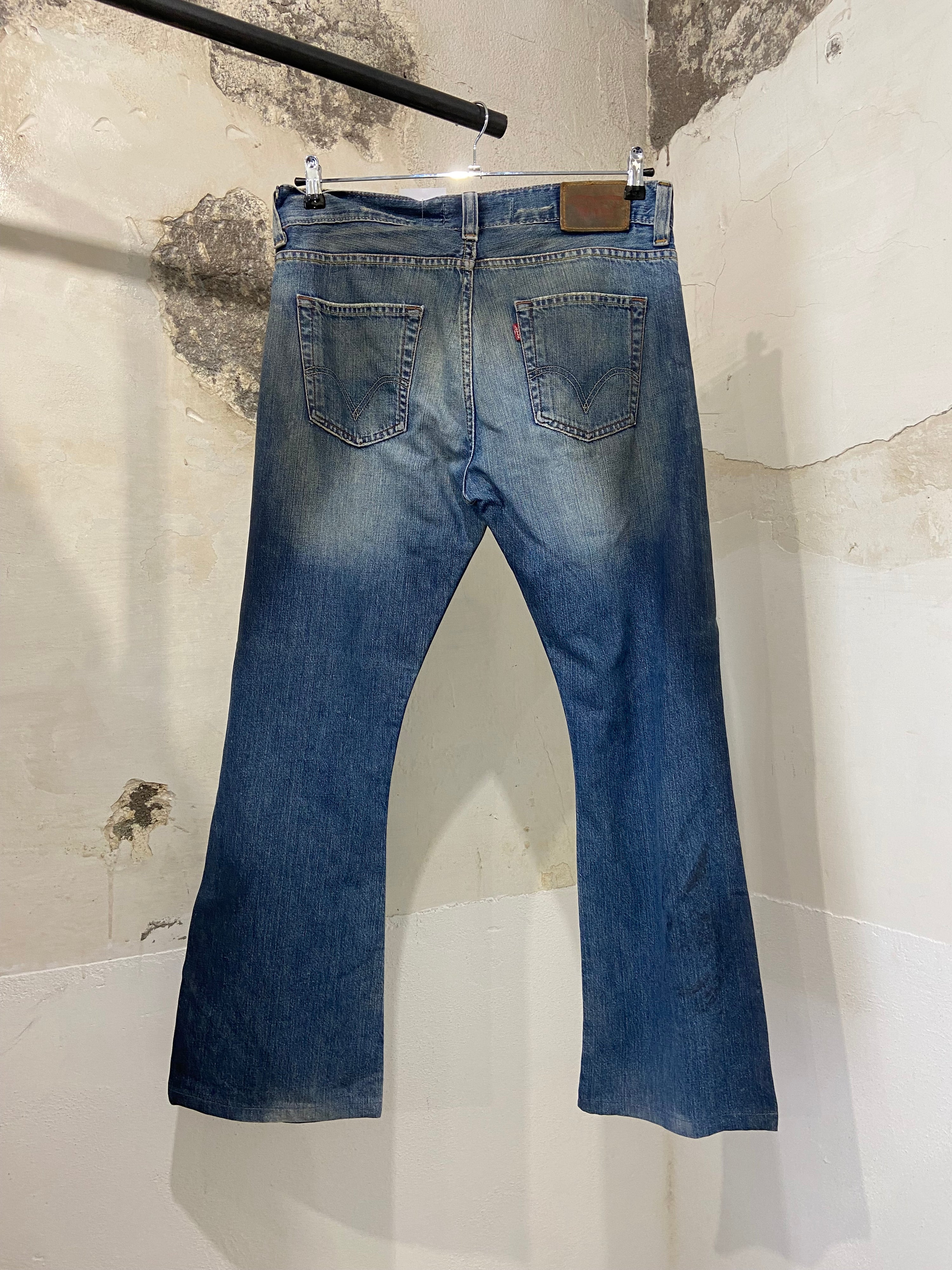 Levi’s bootcut jeans 512