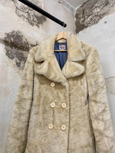 Load image into Gallery viewer, Mias Sixty teddy coat
