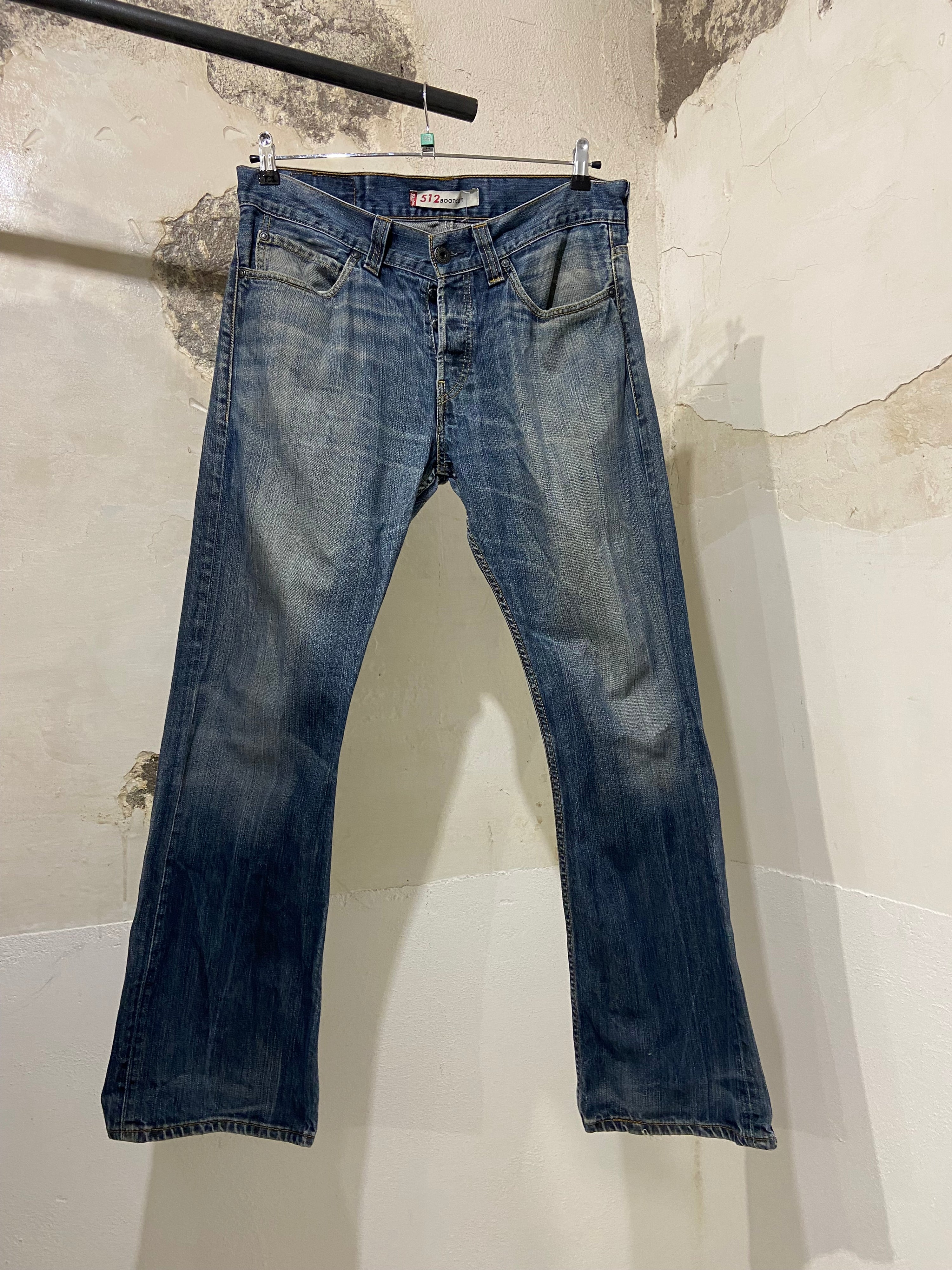 Levi’s 512 Bootcut Jeans